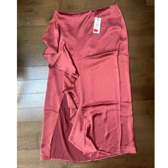 Dynamite skirt - Picture 1 of 3